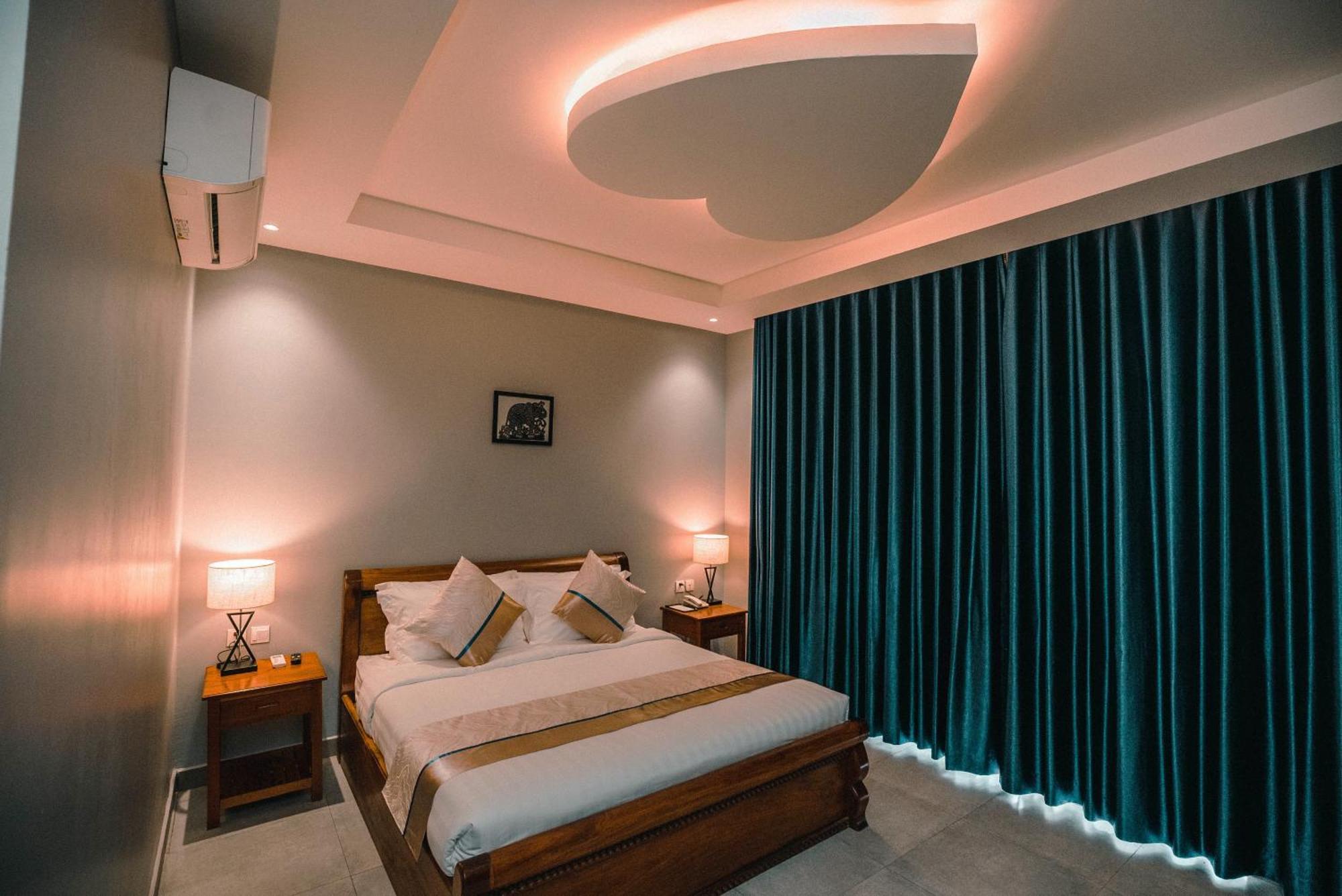 Sokchea Kampot Hotel Ngoại thất bức ảnh